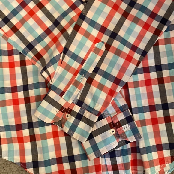 Laid American eagle slim fit button down - Picture 2 of 4
